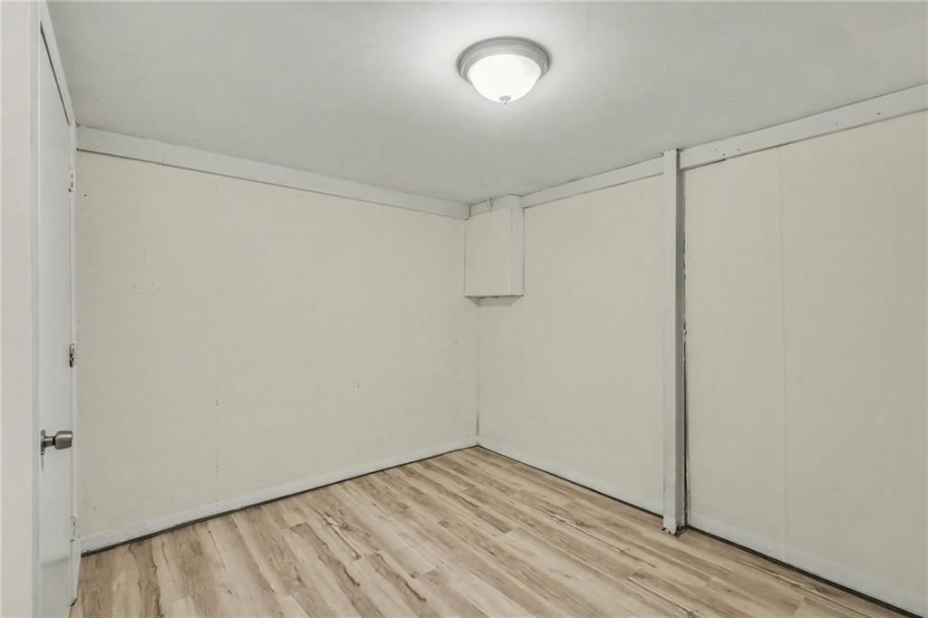 11218-11220 College Avenue — photo 15