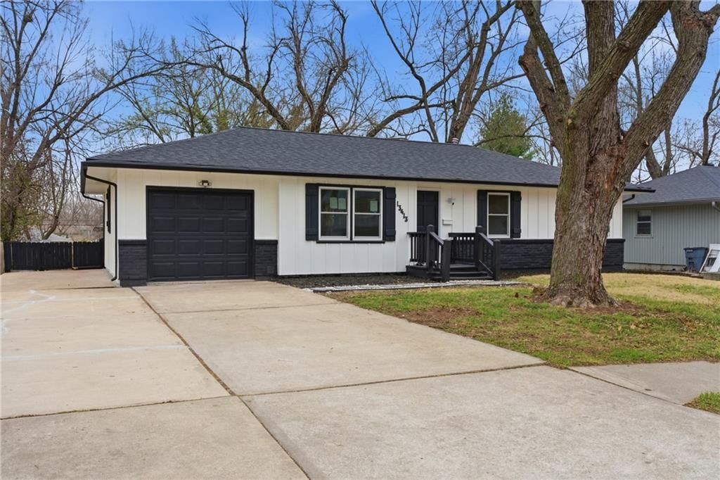 13413 Lowell Avenue, Grandview, MO