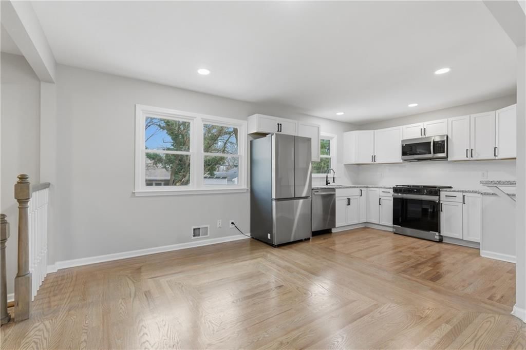 13413 Lowell Avenue — photo 7