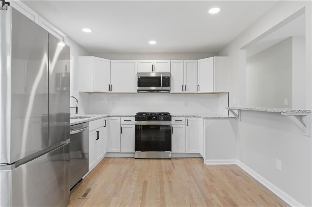 13413 Lowell Avenue — photo 8