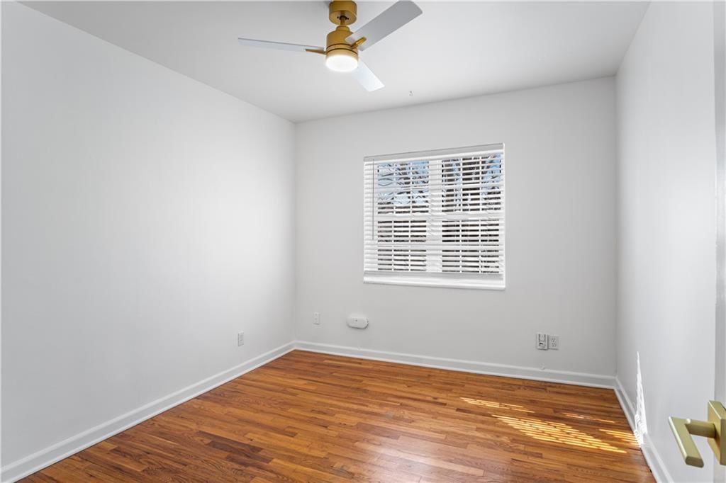 1207 W 45th Street — photo 11