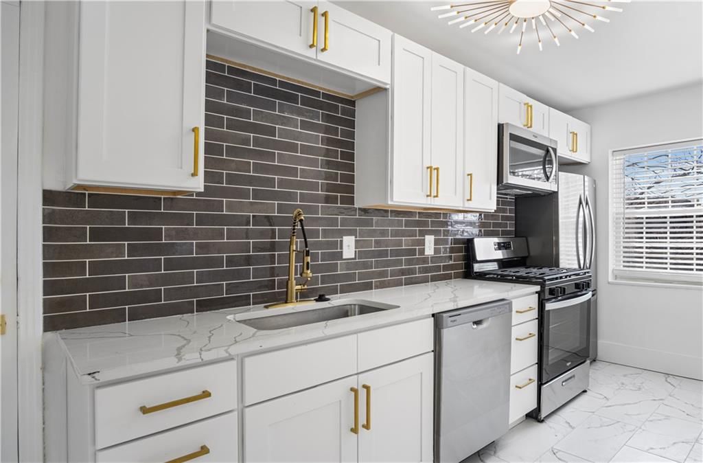 1207 W 45th Street — photo 13