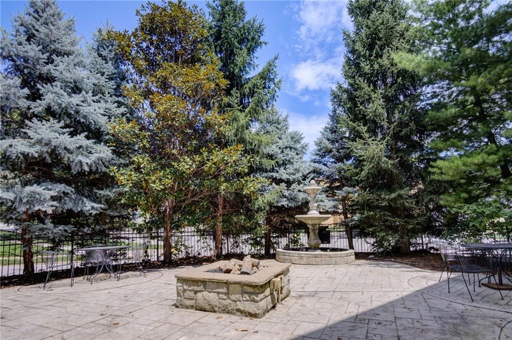1207 W 45th Street — photo 16