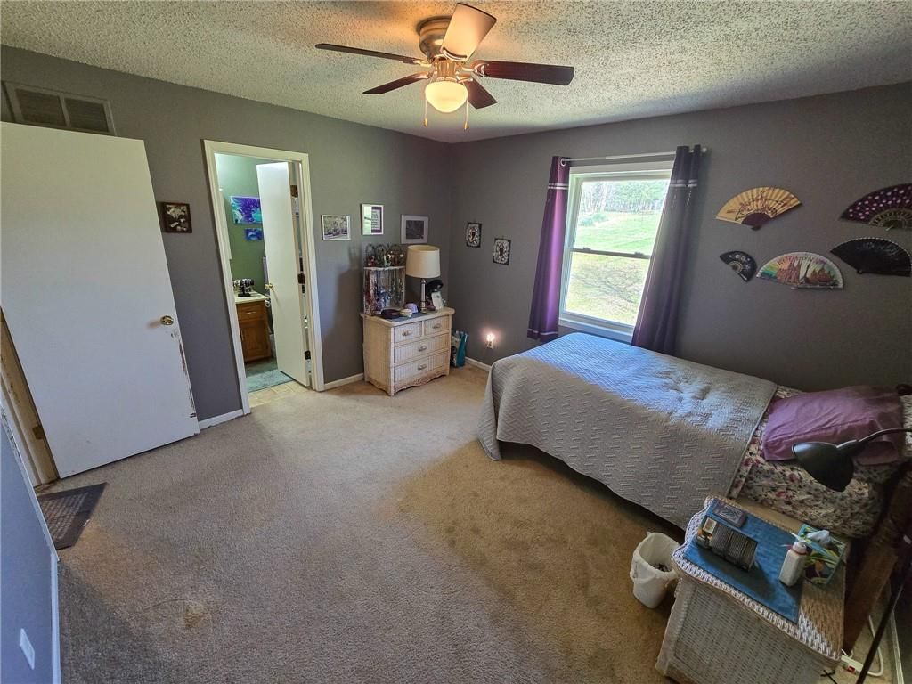 2206 N Swisher Drive — photo 11
