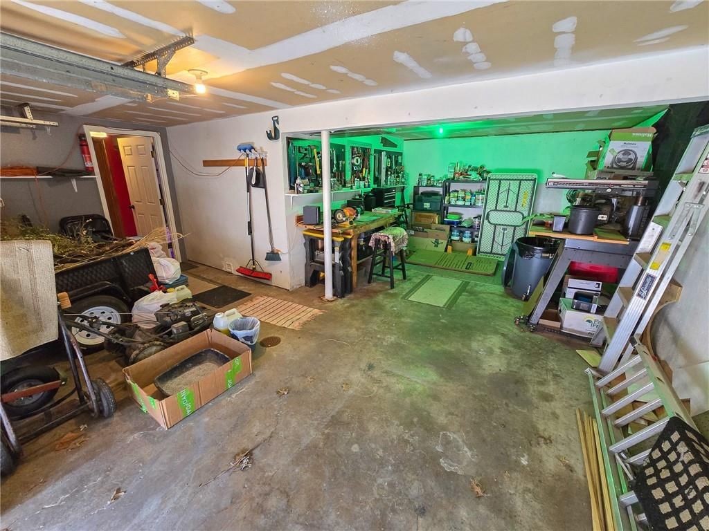 2206 N Swisher Drive — photo 19