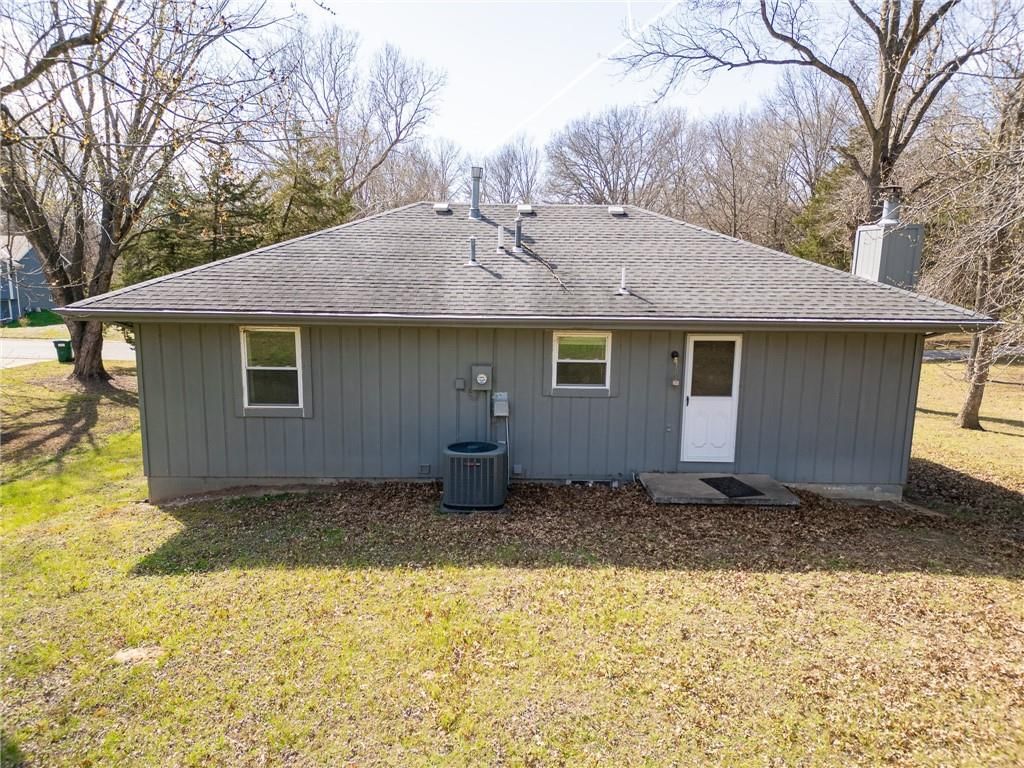 2206 N Swisher Drive — photo 20
