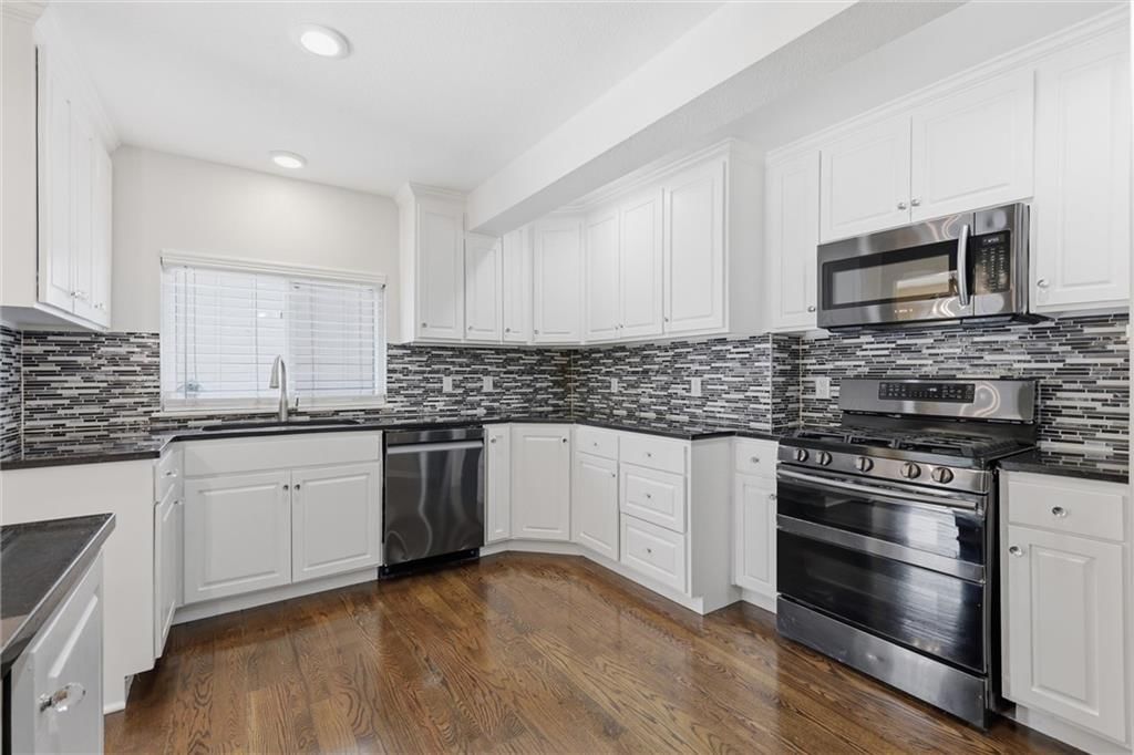 16413 Indian Creek Parkway — photo 11