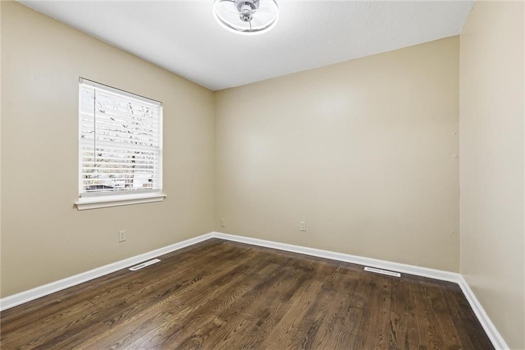 16413 Indian Creek Parkway — photo 19