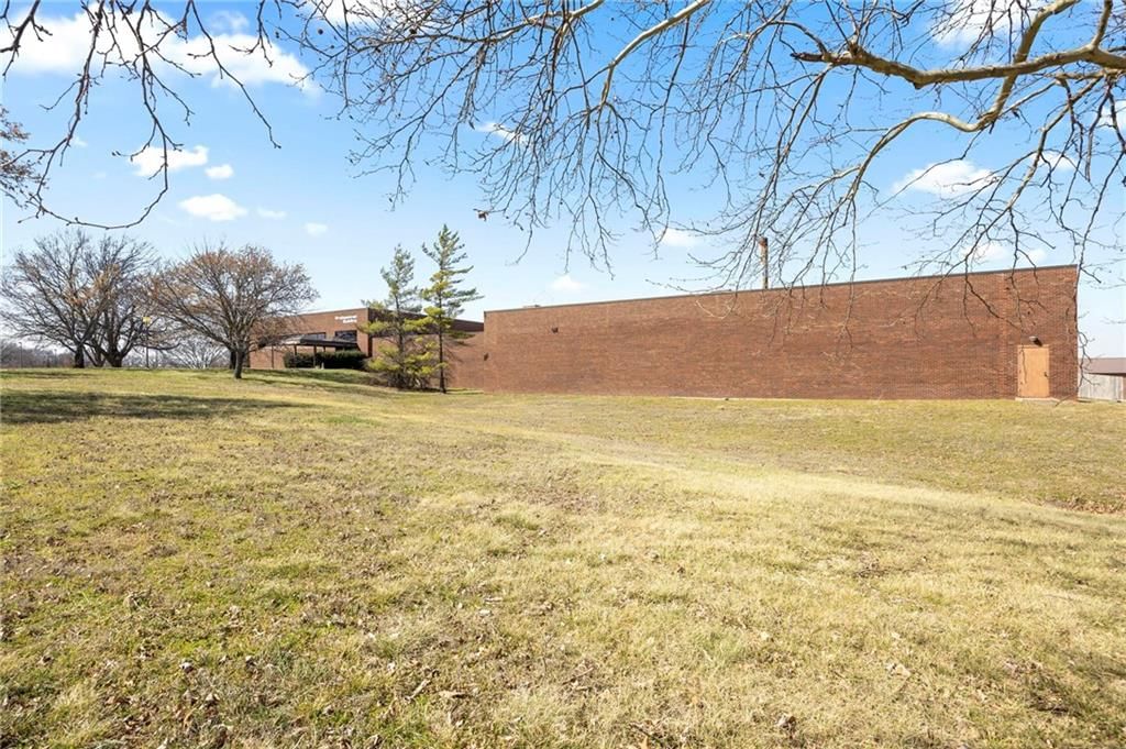 2801 S Horton Street — photo 3