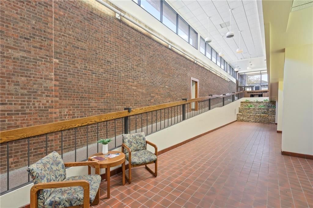 2801 S Horton Street — photo 10
