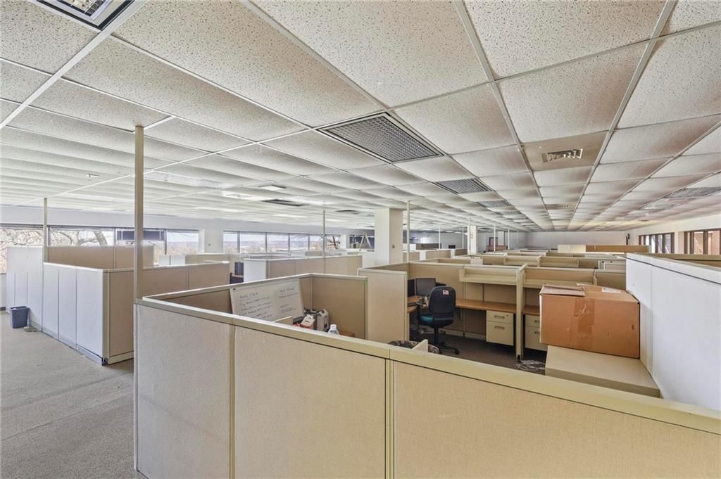 2801 S Horton Street — photo 18