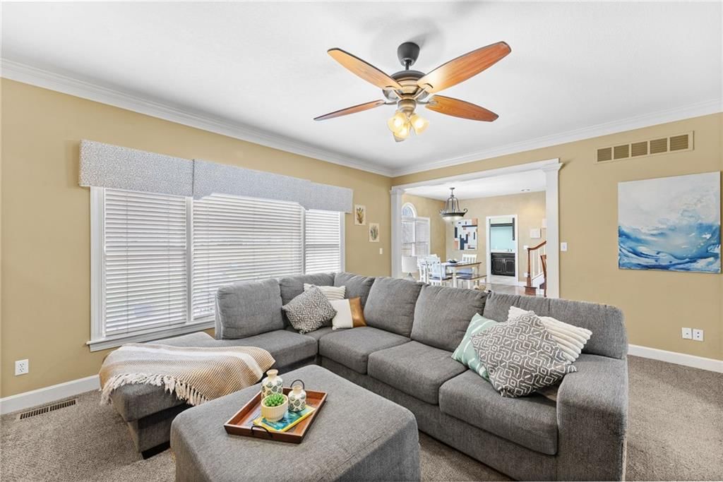 2909 Harrison Avenue — photo 13