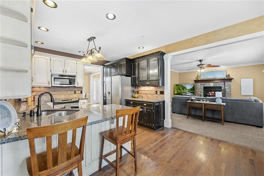 2909 Harrison Avenue — photo 19