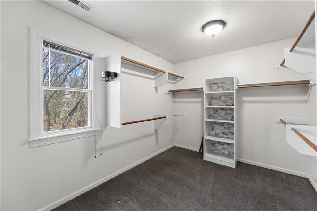 2909 Harrison Avenue — photo 29