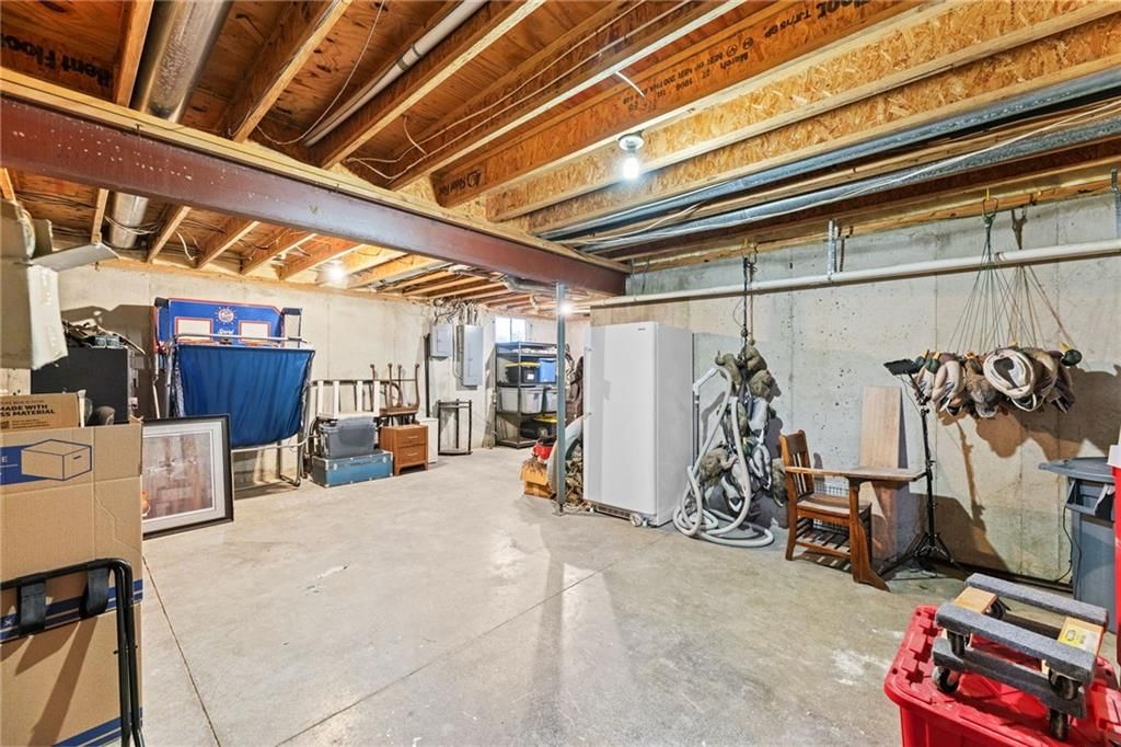 2909 Harrison Avenue — photo 46