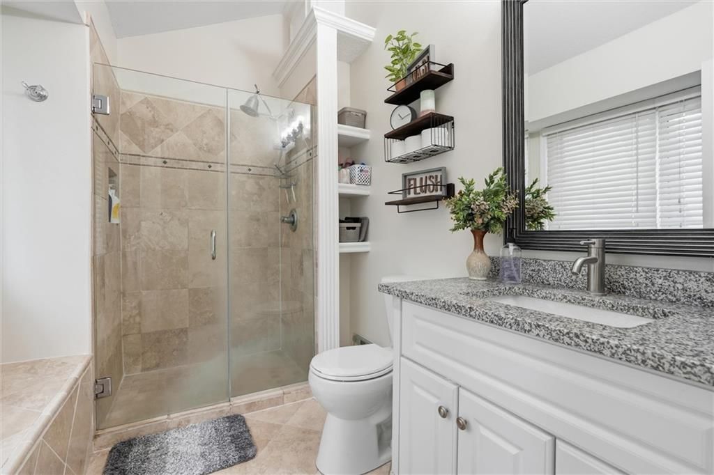 12200 Hollingsworth Road — photo 10