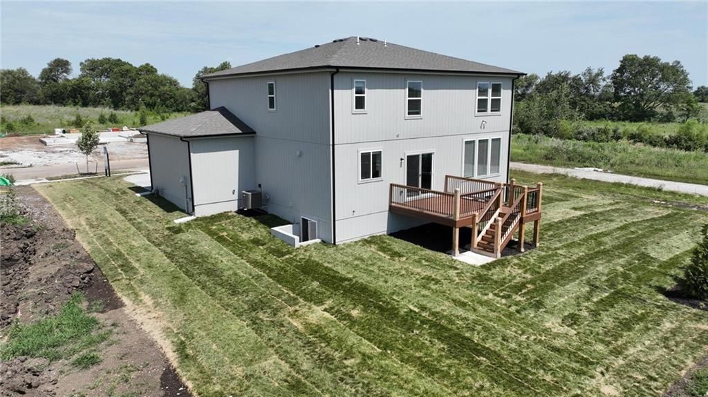 902 SW Bluebird Lane — photo 25