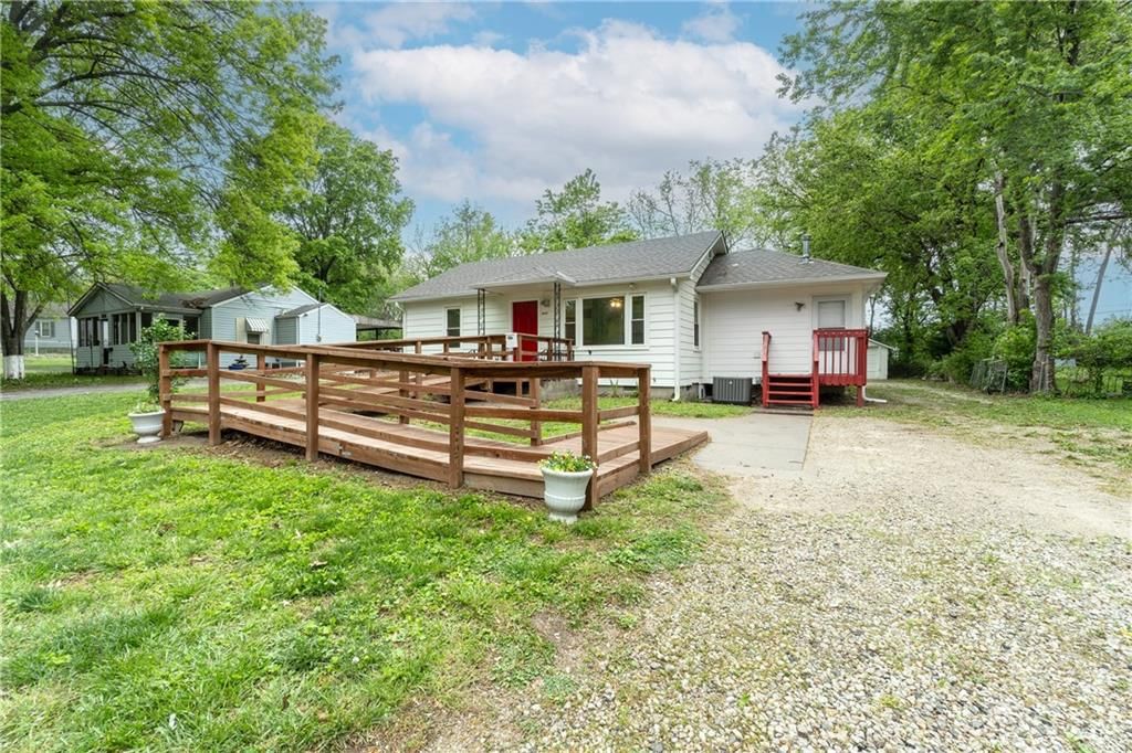 5114 Clark Street, Kansas City, KS