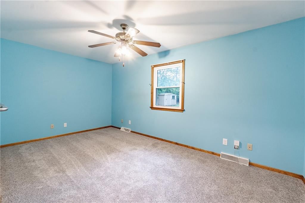 5114 Clark Street — photo 17