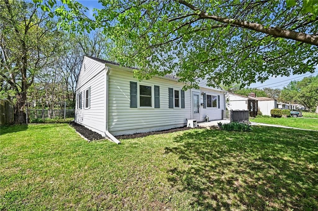 2415 Pursell Road — photo 3