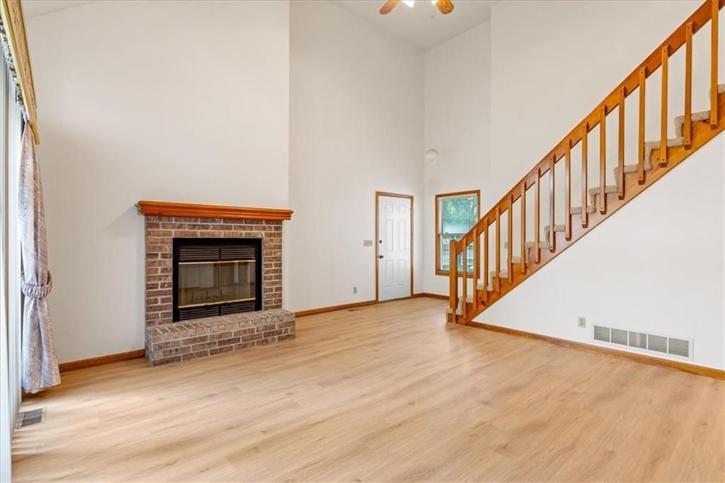 15456 Floyd Street — photo 3