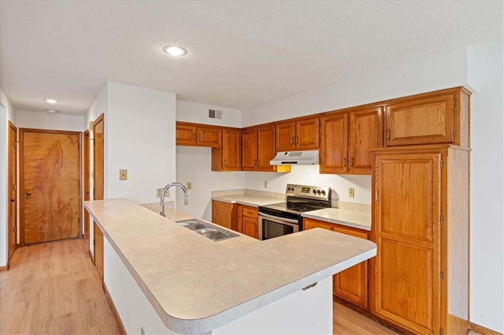 15456 Floyd Street — photo 6