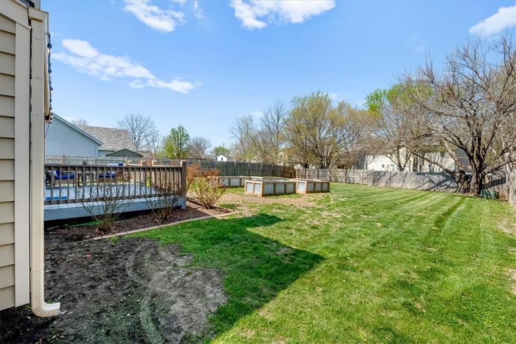 1222 E Butterfield Place — photo 33