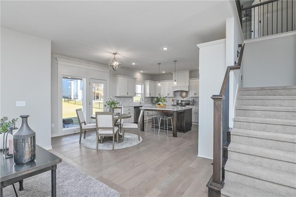 2243 W Elm Terrace — photo 17