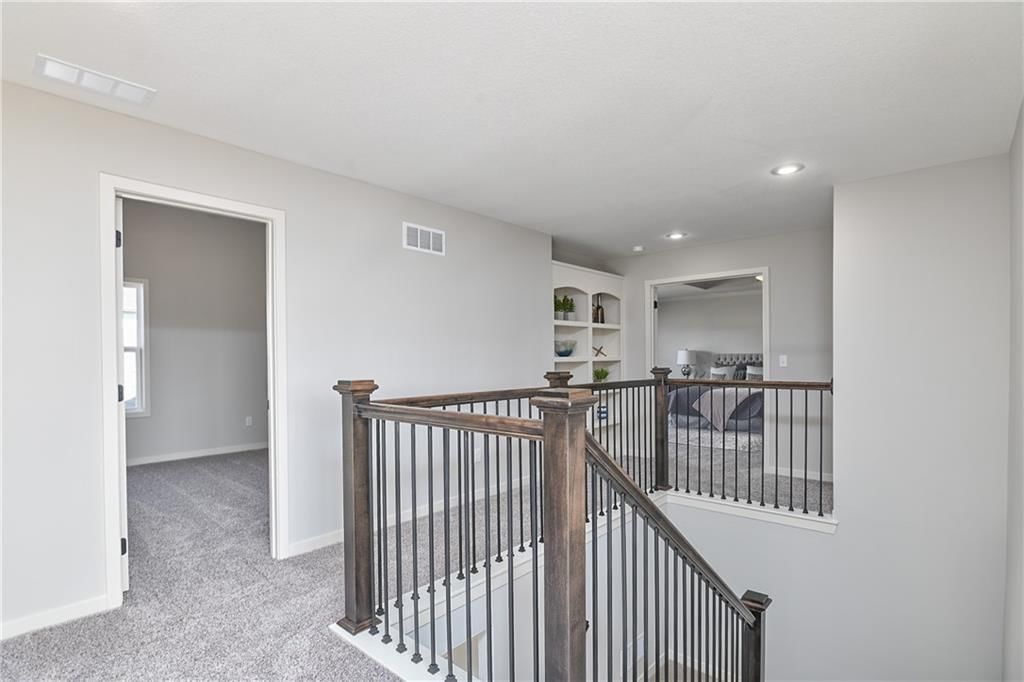2243 W Elm Terrace — photo 31