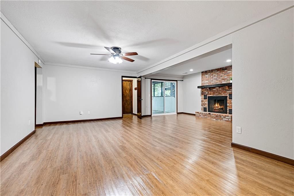 19430 Hardy Street — photo 30
