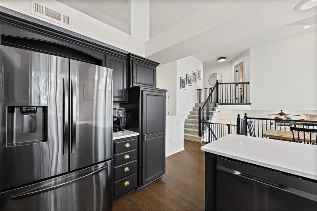 5147 Payne Street — photo 12