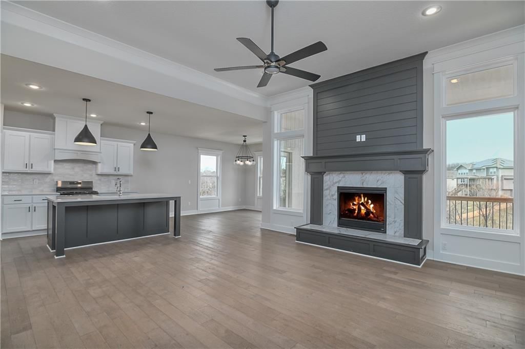 2394 W Wabash Street — photo 7