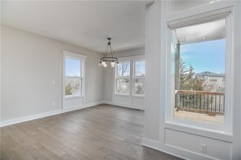 2394 W Wabash Street — photo 15