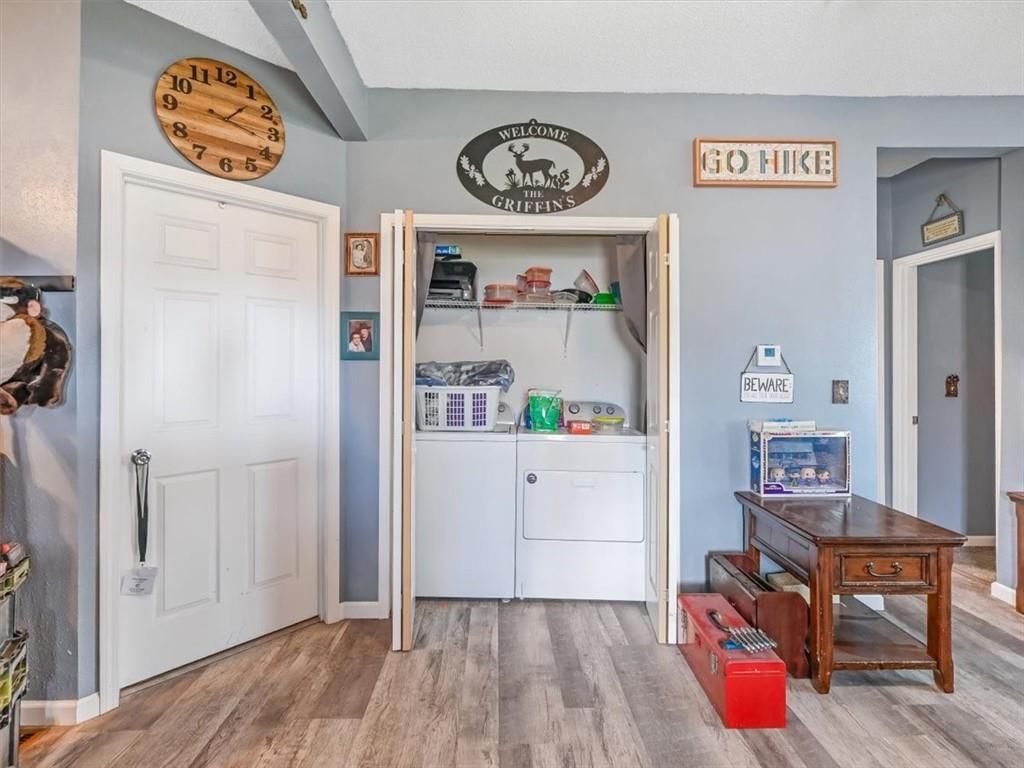 Photo 10 of 17 - 907 George Street, Atchison, KS 66002