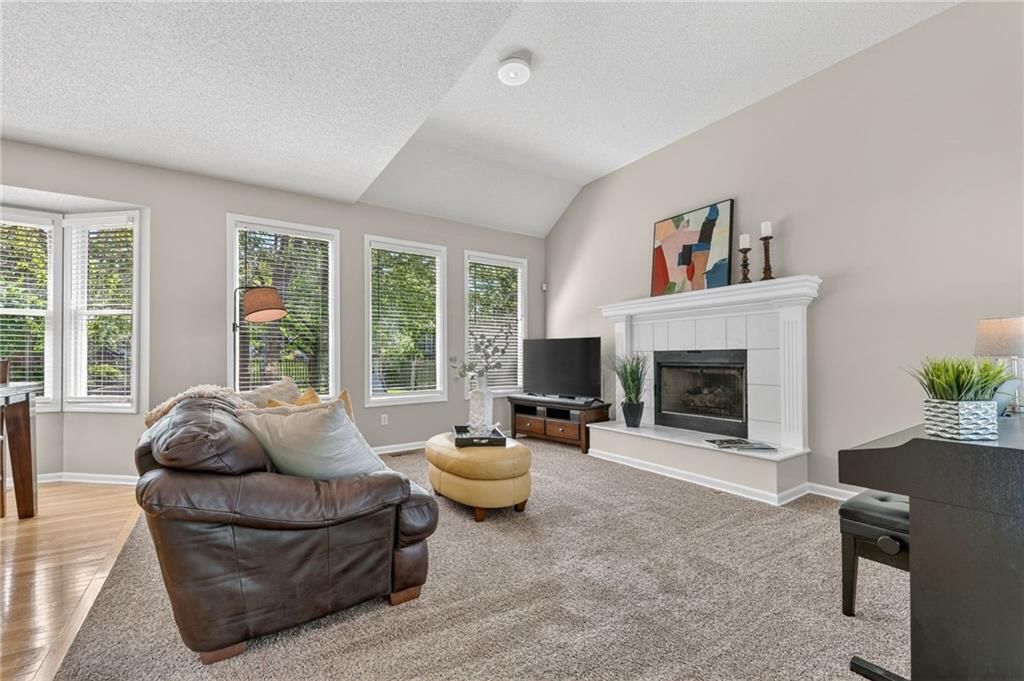 13811 W 153rd Court — photo 6