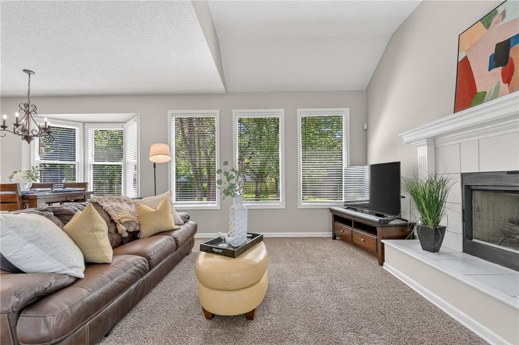13811 W 153rd Court — photo 8