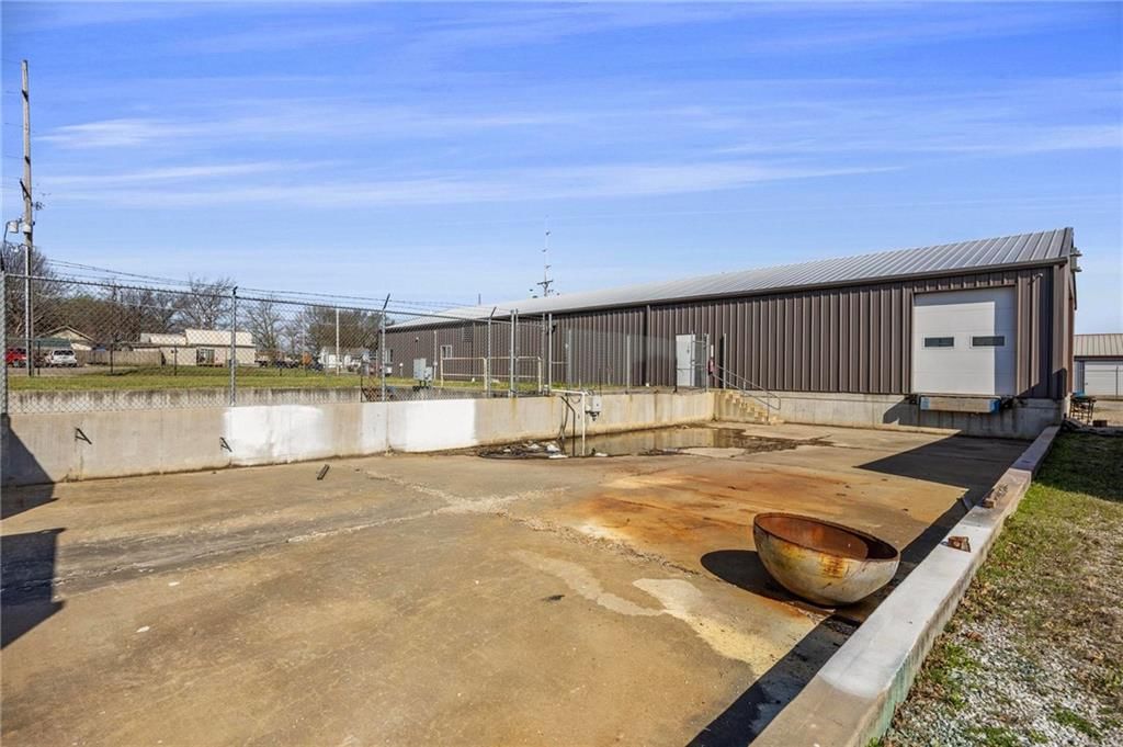 305 S Joplin Street — photo 19