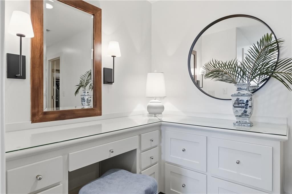 5211 W 149th Street — photo 32