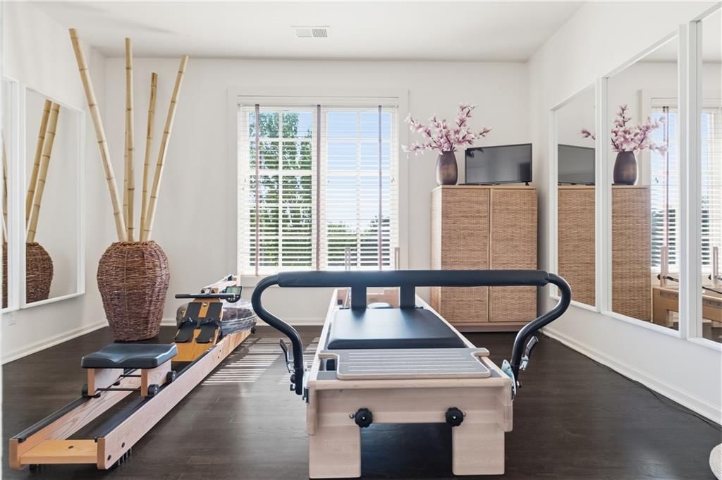 5211 W 149th Street — photo 34