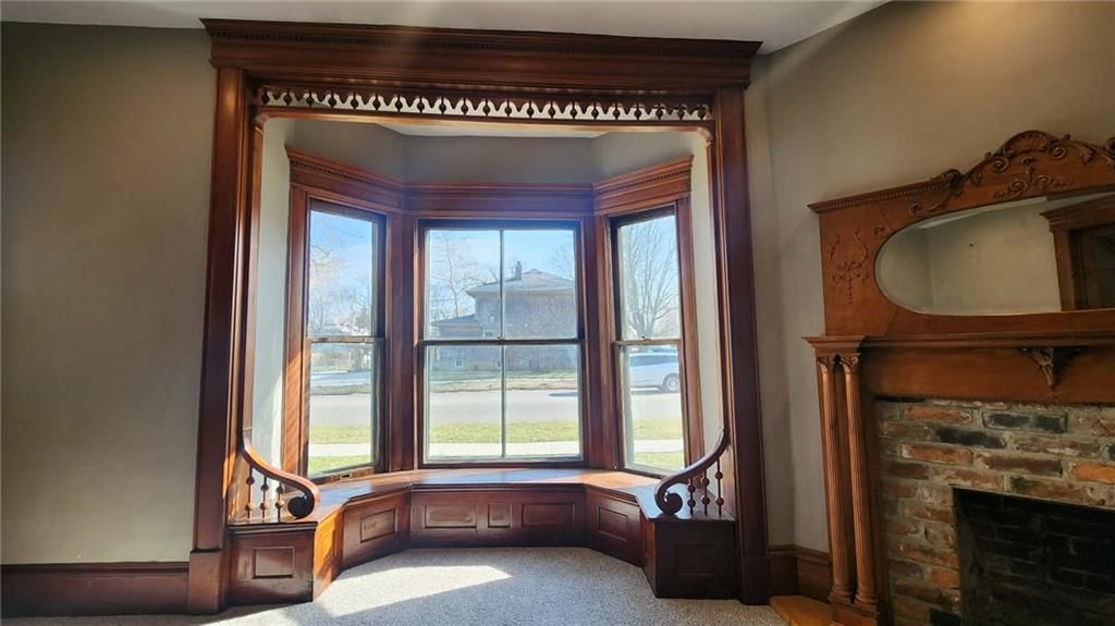 523 S Judson Street — photo 4