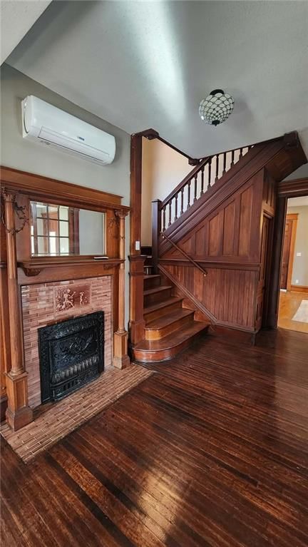 523 S Judson Street — photo 5