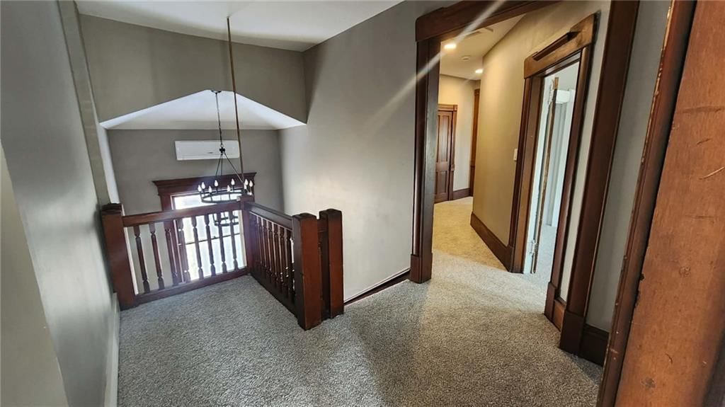 523 S Judson Street — photo 26