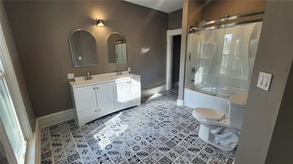 523 S Judson Street — photo 29
