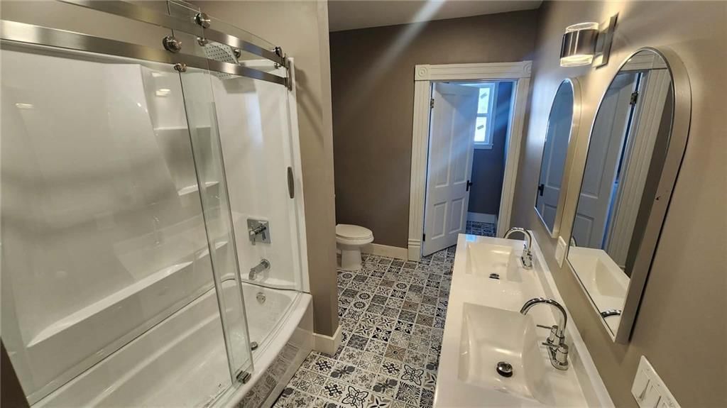 523 S Judson Street — photo 30