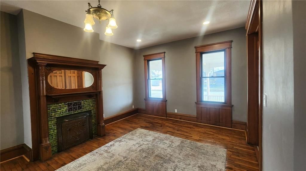 523 S Judson Street — photo 34