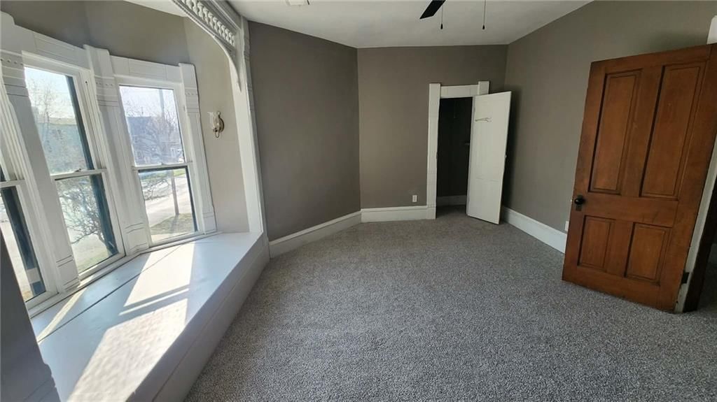 523 S Judson Street — photo 38