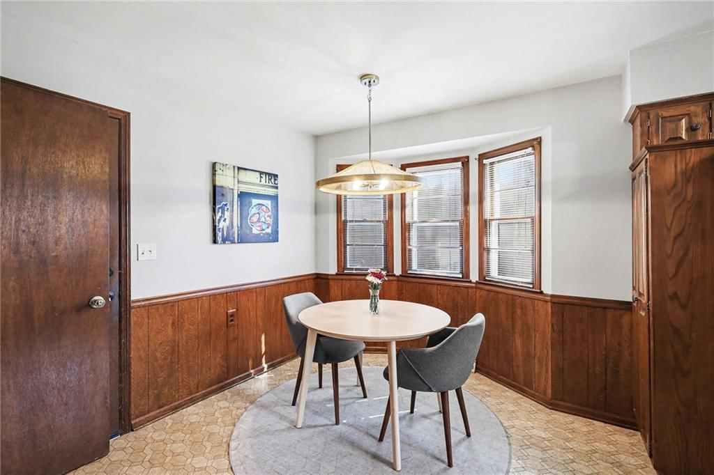 8411 W 87th Street — photo 14