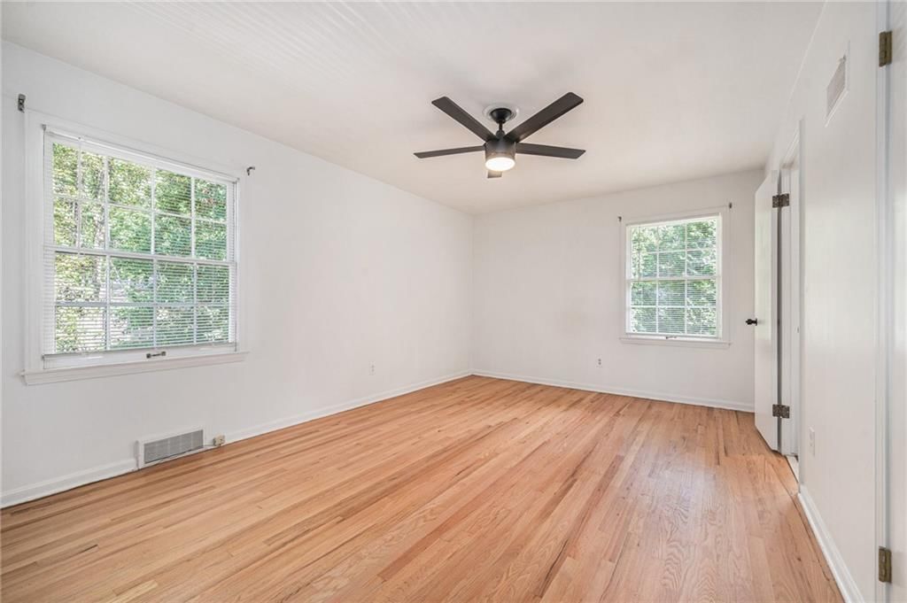 3322 W 95th Street — photo 26