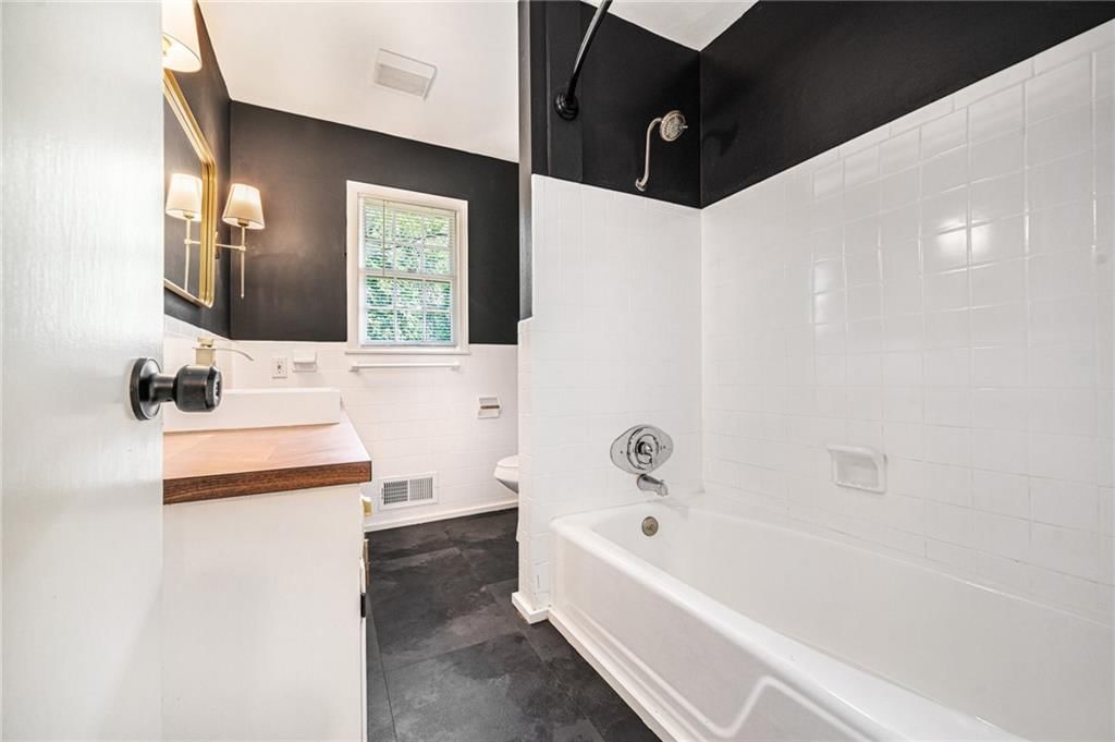 3322 W 95th Street — photo 28