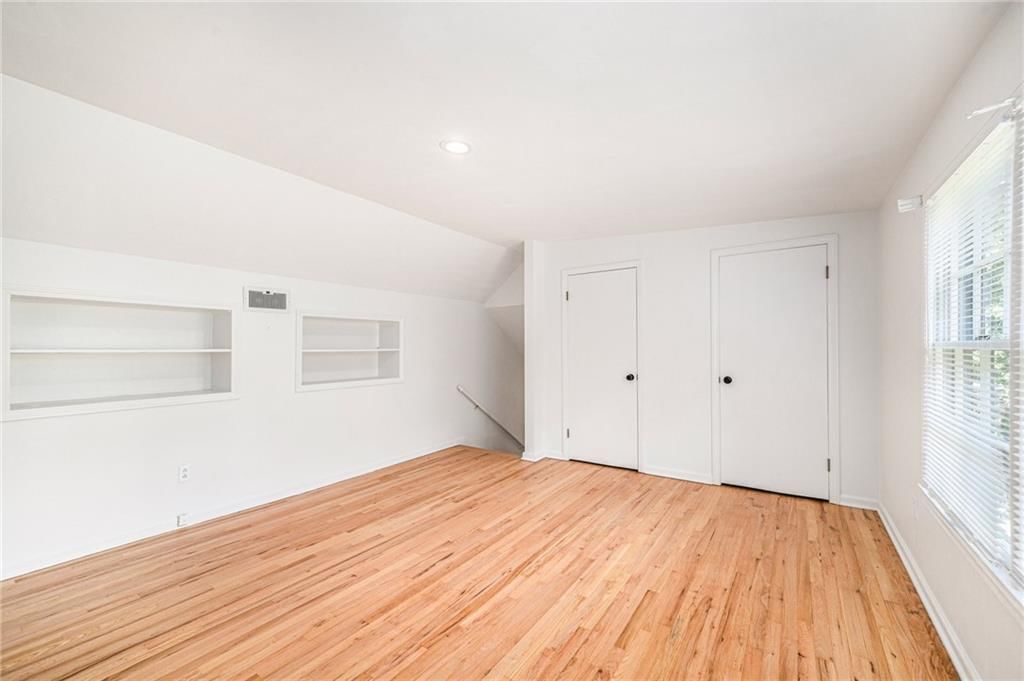 3322 W 95th Street — photo 38